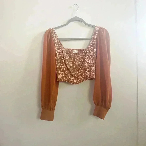 Urban Outfitters Tops - Urban outfitters polka‎ dot crop top